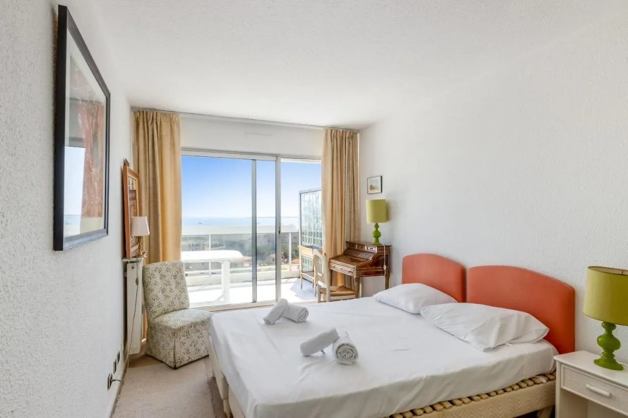 Appartement Orangerie - Welkeys Antibes 0*,  Francia